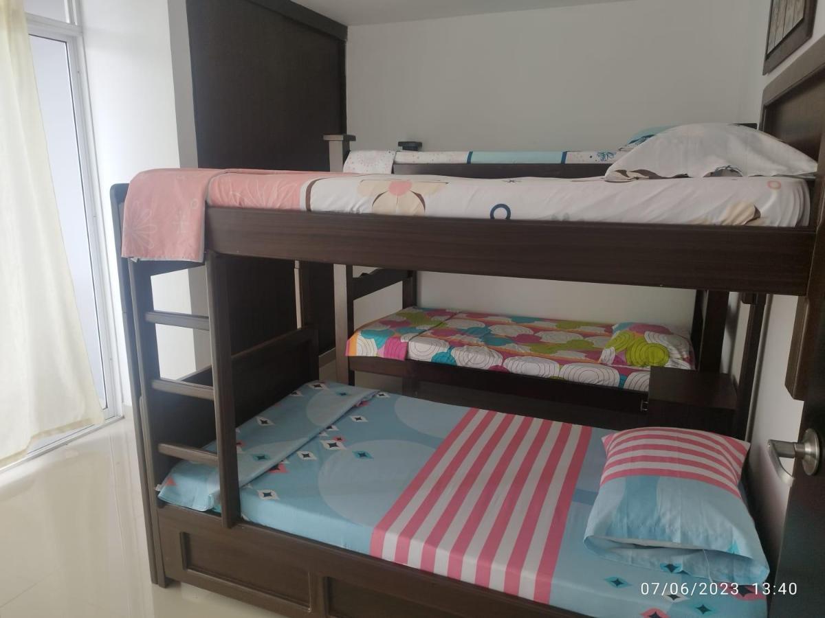 Balcones De La Rivera Apartamento Azulejo 3 ブガ エクステリア 写真