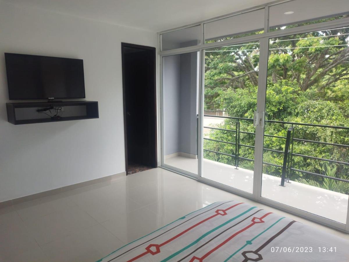 Balcones De La Rivera Apartamento Azulejo 3 ブガ エクステリア 写真