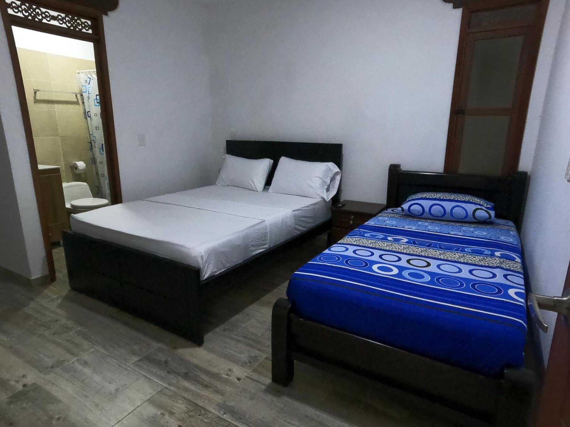 Balcones De La Rivera Apartamento Azulejo 3 ブガ エクステリア 写真